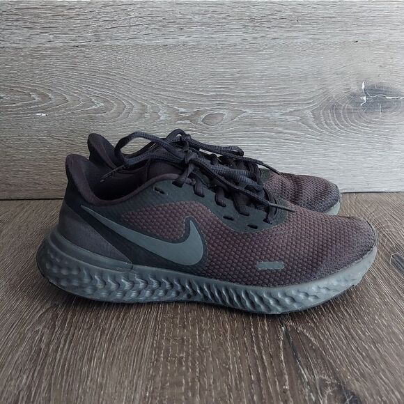 Nike Womens Revolution 5 Running Shoes Size 7 - Picture 1 of 9